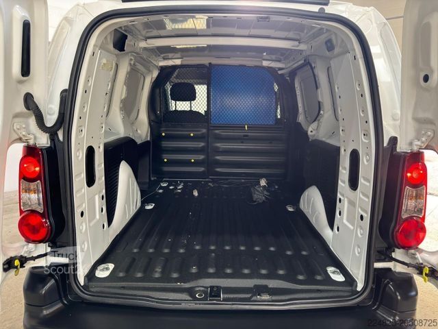 Duba panelată PEUGEOT PARTNER KASTENWAGEN*ELEKTRO*2016*1HAND*EURO6*