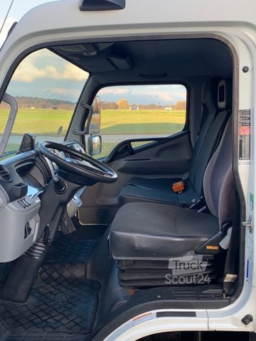 Transportador con plataforma y toldo MITSUBISHI Fuso Canter 7C18_ Autom_Klima_Schiebeplane_Euro6