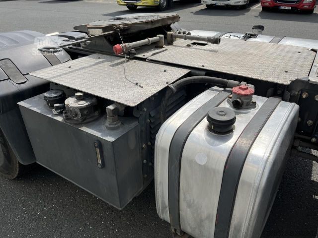 Standard nyergesvontató DAF XF 530 FT PXP 4x4 Kipphydraulik