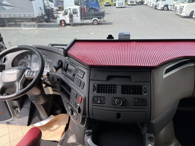 Standard SZM DAF XF 530 FT PXP 4x4 Kipphydraulik