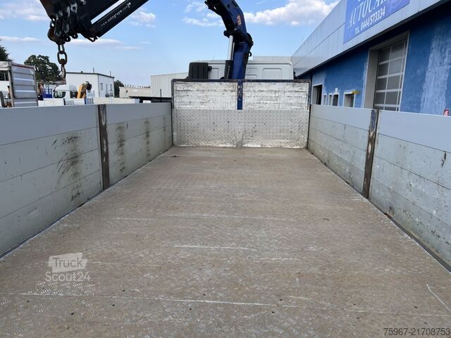 камион с фиксирана каросерия и кран Iveco Stralis 420