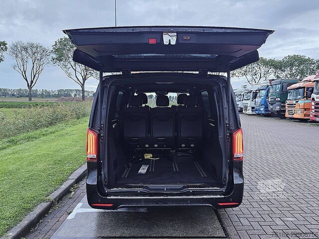 Επιβατικές μεταφορές MERCEDES-BENZ EQV 300 L2 365KM WLTP LED 360Camera Leer 110Kw-...