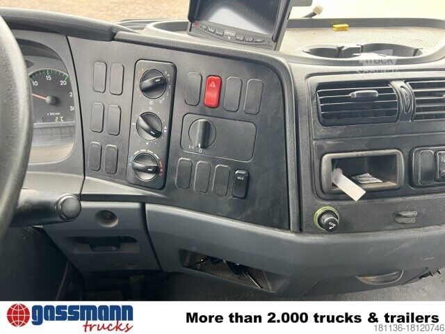 Pašizgāzējs kravas automašīna Mercedes-Benz Atego 1222 K 4x2, 2x AHK