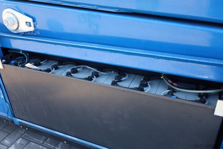 رفع المقص PB LIFT S225-12ES Electric, 22.5m Working Height, 450