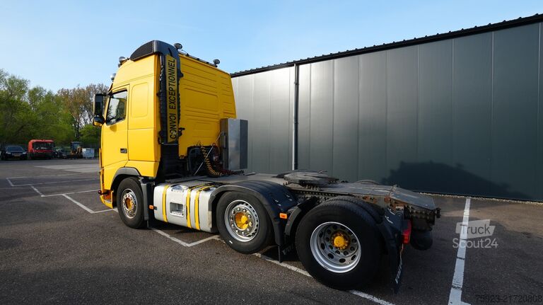 Estándar-SZM Volvo FH 440 6x2 tractor unit