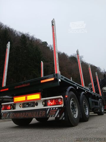 Remolque de troncos Schwarzmüller PLATEUANHÄNGER/EX-TE RUNGEN/TOP