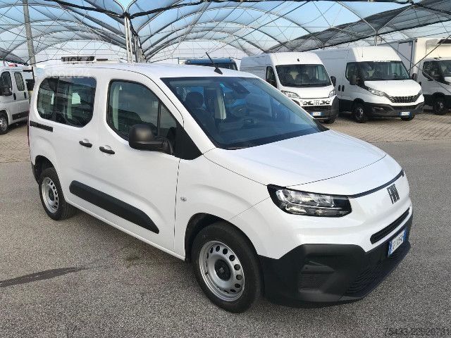 Panelová dodávka Fiat Doblo van d.cab XL 1.5 diesel 130cv