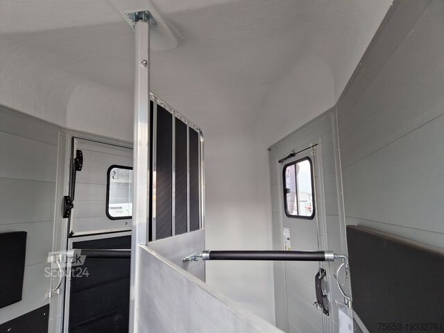 Vans pour chevaux Cheval Liberté Touring Frontausstieg Edition 30 direkt