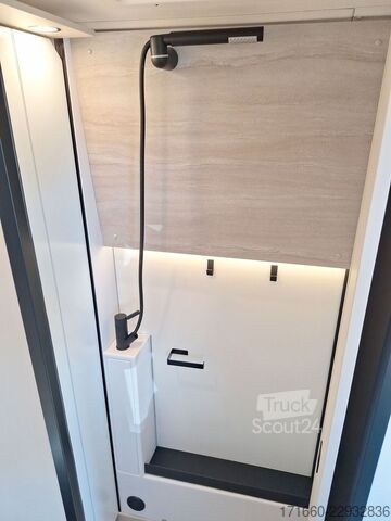 Lakóautó BÜRSTNER Habiton HM 6.0 Aufstelldach, LED, Clesana, 3,5t