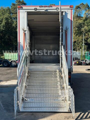 Kreaturvogn MERCEDES-BENZ Actros 2545 6x2 LL 4.Stock Menke Hubdach Tränke