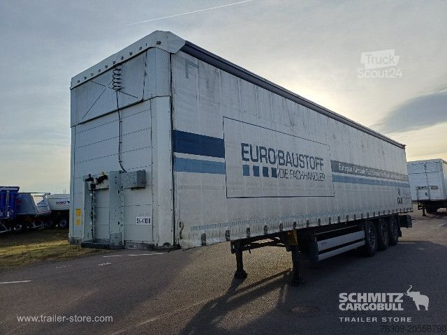 Otvorený náves s plachtou Schmitz Cargobull Curtainsider Standard Getränke