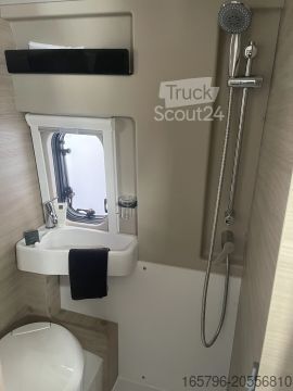 Τροχόσπιτο αυτοκινούμενο Forster V 599 VBL Livin' Up Pro 140 PS * 3,5 t * Travel-Line