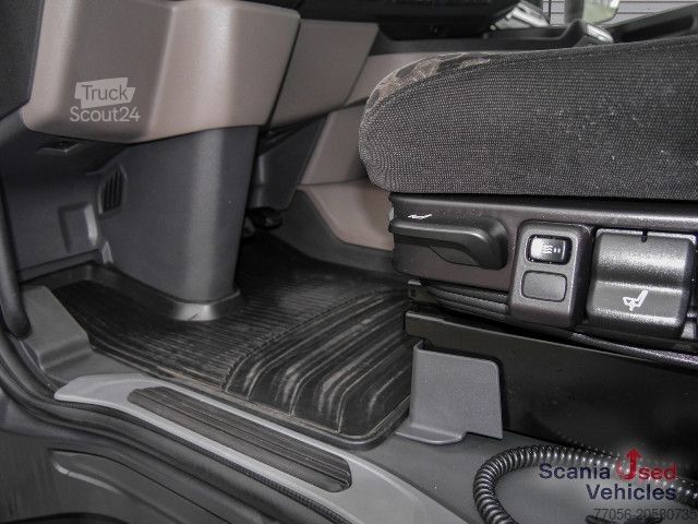 Ciągnik siodłowy typu volume Scania R 460 A4x2EB - SUPER -