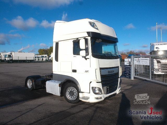 Volume trekker DAF XF 460 FT Low Liner