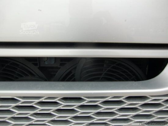 Φορτηγό ειδικού σκοπού VOLVO FH 500 8X4*4 EURO 6, RETARDER, TIERKöRPERTRANSPORT VOLL LUFT