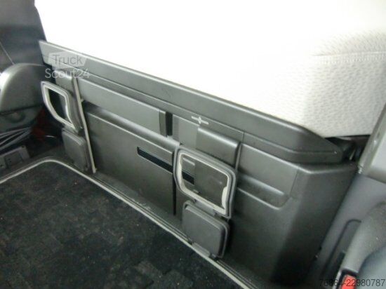 Φορτηγό ειδικού σκοπού VOLVO FH 500 8X4*4 EURO 6, RETARDER, TIERKöRPERTRANSPORT VOLL LUFT