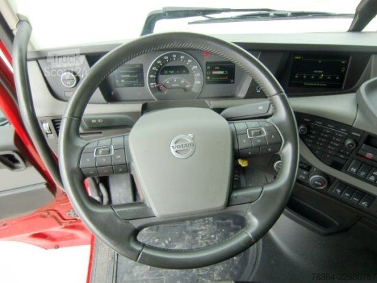 Φορτηγό ειδικού σκοπού VOLVO FH 500 8X4*4 EURO 6, RETARDER, TIERKöRPERTRANSPORT VOLL LUFT