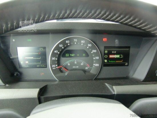 Φορτηγό ειδικού σκοπού VOLVO FH 500 8X4*4 EURO 6, RETARDER, TIERKöRPERTRANSPORT VOLL LUFT