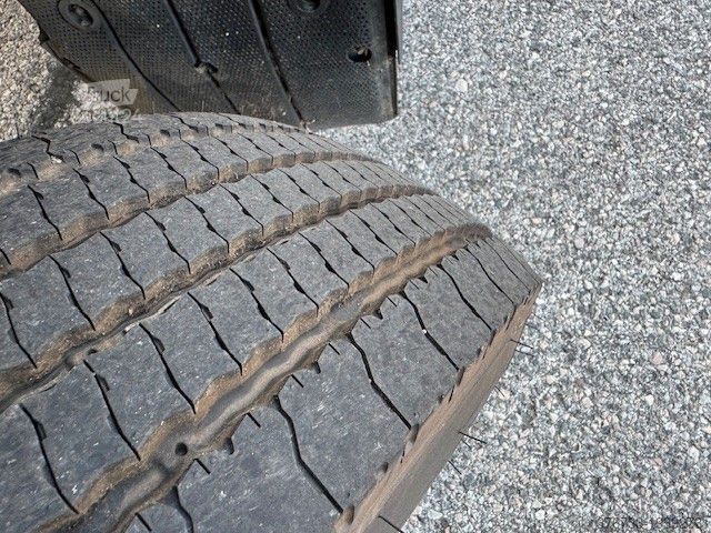 Kutu kamyonu IVECO ML120E22/P ¤6C Klima LBW Koffer 7,69 m