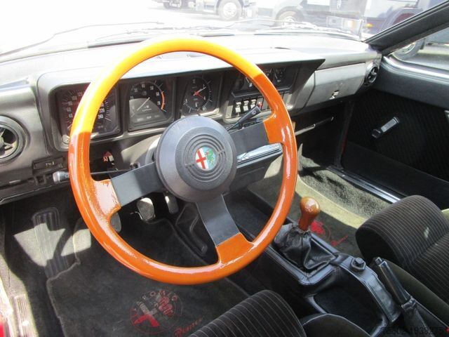 Kombijevsko vozilo ALFA ROMEO GTV 2.0 *H-Kennzeichen*