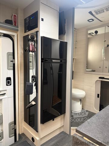 Poluintegrisani kamper Chausson 640 Ultimate