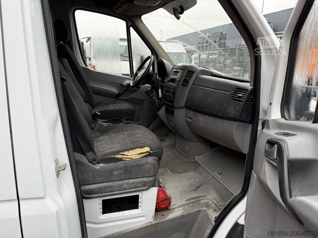 Ramassage Mercedes-Benz sprinter 513cdi openlaadbak