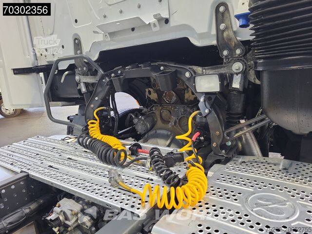 Standard-SZM Mercedes Actros 1942 4X2 NL-Truck GigaSpace Euro6