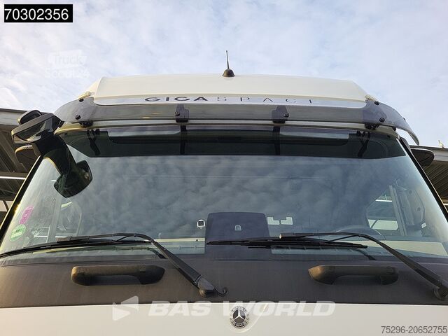 Standard-SZM Mercedes Actros 1942 4X2 NL-Truck GigaSpace Euro6