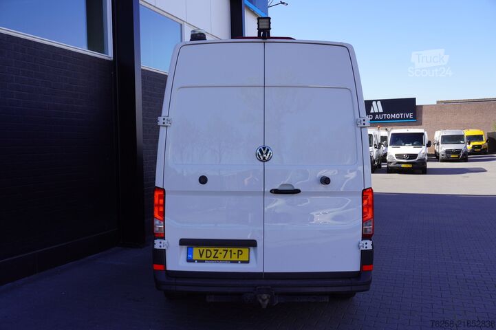 Umpikorja-auto Volkswagen Crafter 2.0 TDI 177PK L3H3 EURO 6 - Airco - Nav...