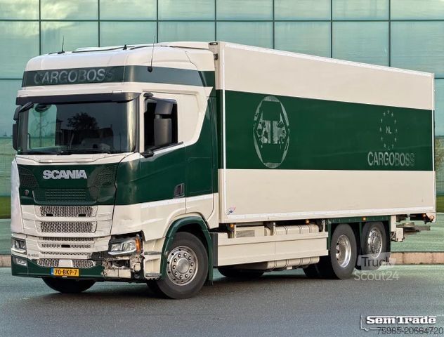 Koelwagen SCANIA S450 FULL AIR RETARDER VAN BEURDEN ISOLATED BOX