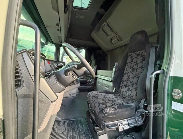 Koelwagen SCANIA S450 FULL AIR RETARDER VAN BEURDEN ISOLATED BOX