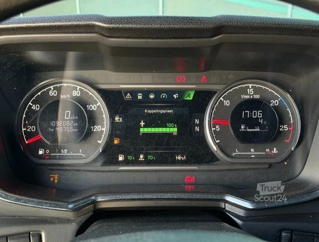 Koelwagen SCANIA S450 FULL AIR RETARDER VAN BEURDEN ISOLATED BOX