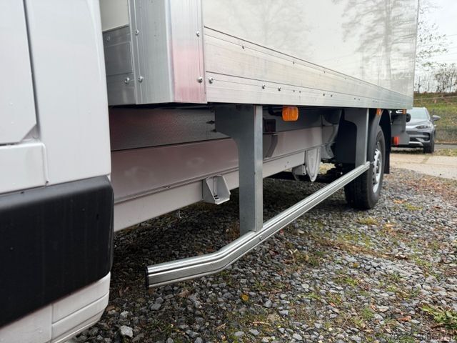 Fourgon tôlé PEUGEOT Leichtbaukoffer mit Ladebw. HDI140 L4 3.5T Heavy
