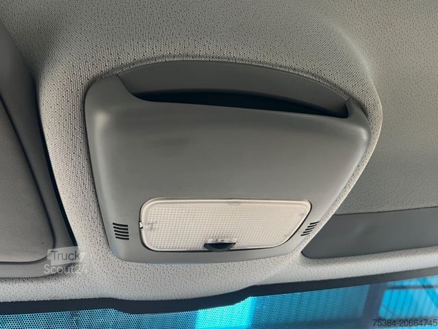 Мікроавтобус MERCEDES-BENZ Sprinter 311 Cdi Automatik L2H2 9 Sitze Lift Ahk