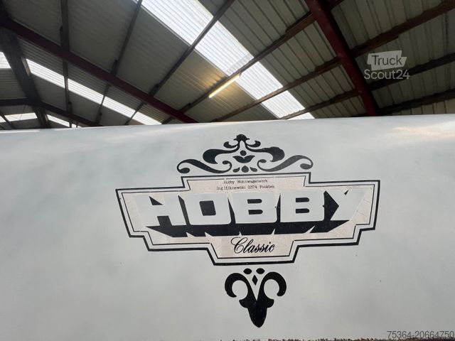 Caravan HOBBY 580 Wohnwagen Festbett + Rundsitzgruppe