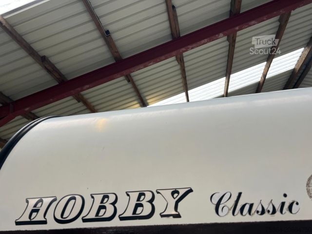 Caravan HOBBY 580 Wohnwagen Festbett + Rundsitzgruppe