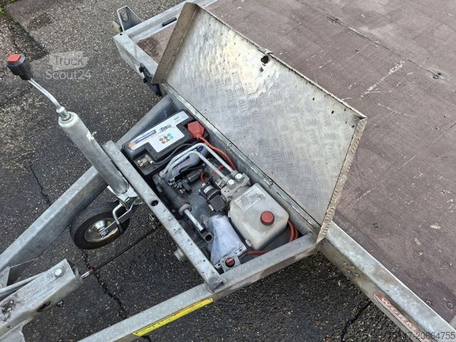 Automobilių pervežimo priekaba Wörmann 2700VG Tandem PKW Absenkanhänger 100km/h