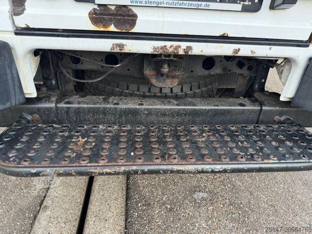 Minibus MERCEDES-BENZ 814 D Vario 11 Sitzer Mannschaftswagen Polizei