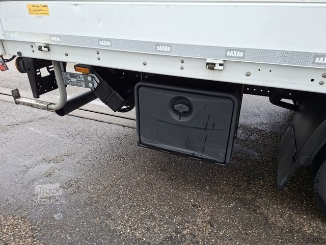 Gardinsidad skåpbil FUSO Canter 7C18 Klima LBW 1.000 kg Euro6E