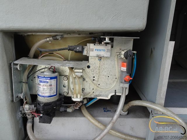 Туристичний автобус MERCEDES-BENZ Integro M - 57 Sitze EURO 5