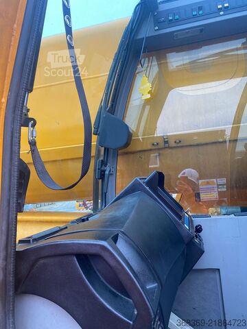 мобільний кран Liebherr LTM 1100-5.1 (065 556) 2006