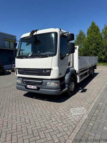 Avolavetta pressupeitolla DAF FA-LF55