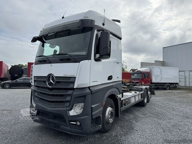 камион със сменяема надстройка Mercedes-Benz Actros 2542 BigSpace Retarder Klima FS