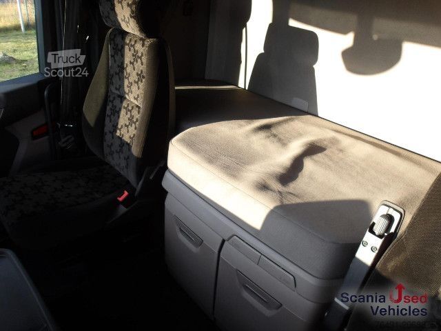 Trattore stradale volumetrico Scania S 450 A4x2EB Lowliner