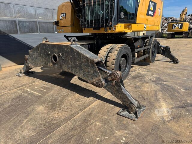 آلة معالجة المواد Caterpillar MH3022