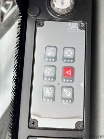 Mobilbagger LIEBHERR A 910 C Litronic / 2.381h / SW33