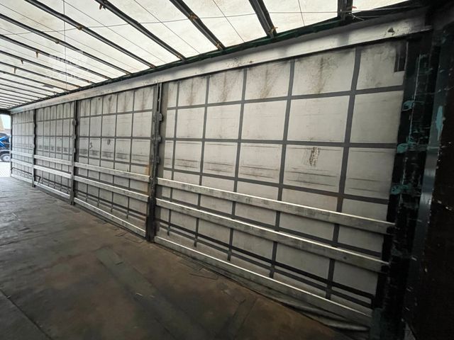 Atvira puspriekabė su tentu KRONE SD Plane Mega Edscha Hubdach 2x Liftachse