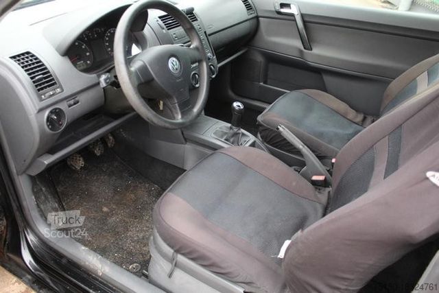 Panelvan VOLKSWAGEN Polo IV Trendline - Nr.: 555