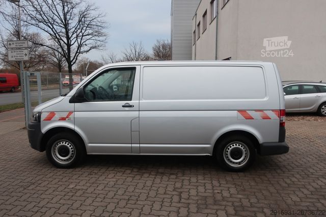 Panelinis furgonas VOLKSWAGEN T5 2. Hand / Klima / AHK / Scheckheft / FN: 248