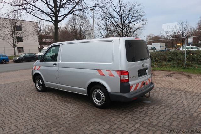 Panelinis furgonas VOLKSWAGEN T5 2. Hand / Klima / AHK / Scheckheft / FN: 248